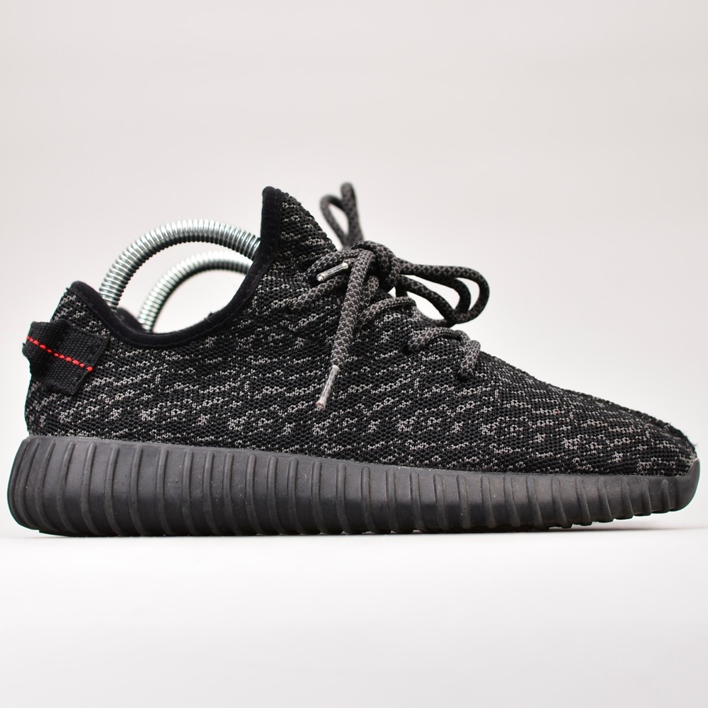 350 V1 Men’s 7.5 Pirate Black